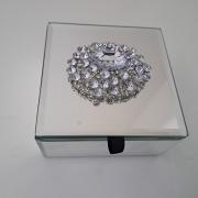 20251108 235807 E Boutique